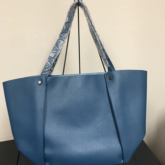 Neiman Marcus Large Tote - Picture 6 of 7